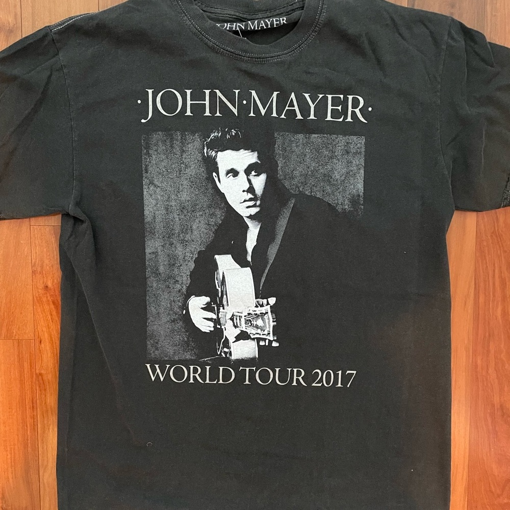 John Mayer t-shirt!